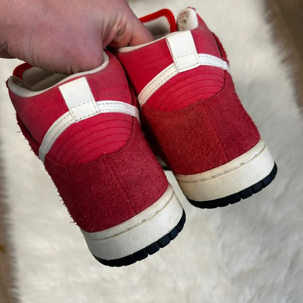 Nike Dunk High 6.0 'Action Red' Dunk SB‎ High Pro Suede 342252-670 Sneakers 7.5